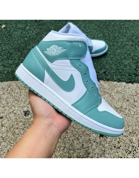 Air Jordan 1 Mid