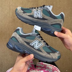 New Balance 2010