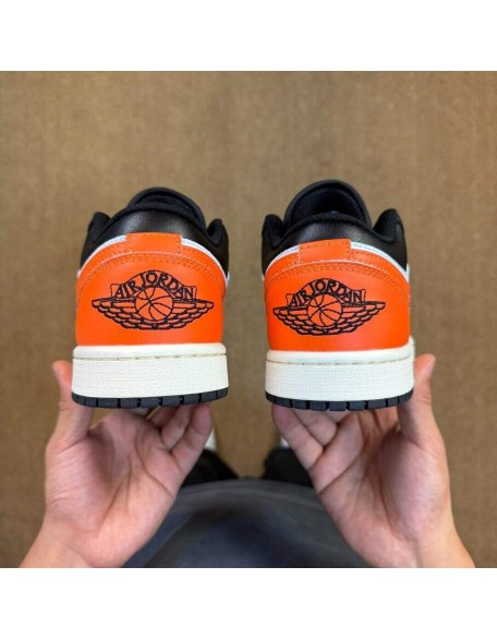 Air Jordan 1 Low 