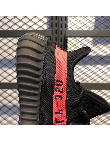 Yeezy 350 - 016