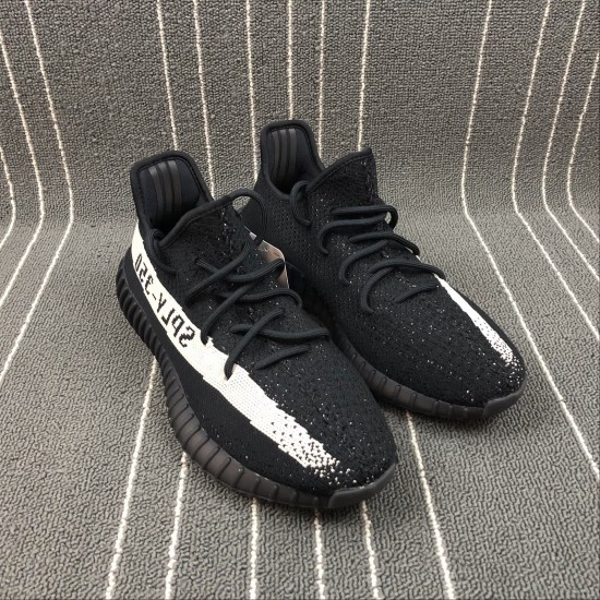 Yeezy 350 - 015