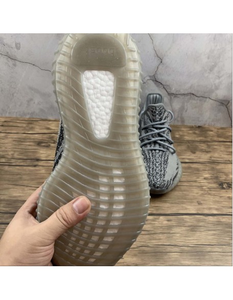 Yeezy 350 - 025