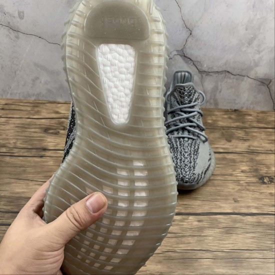 Yeezy 350 - 025