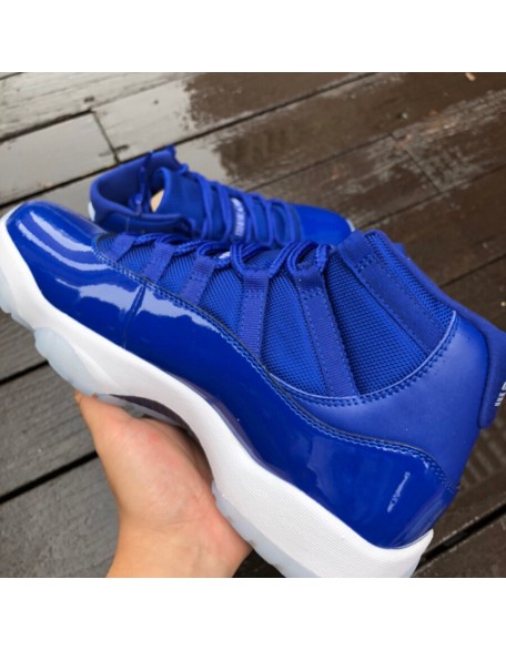 Air Jordan 11