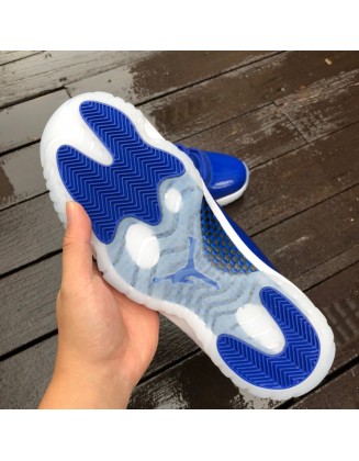 Air Jordan 11