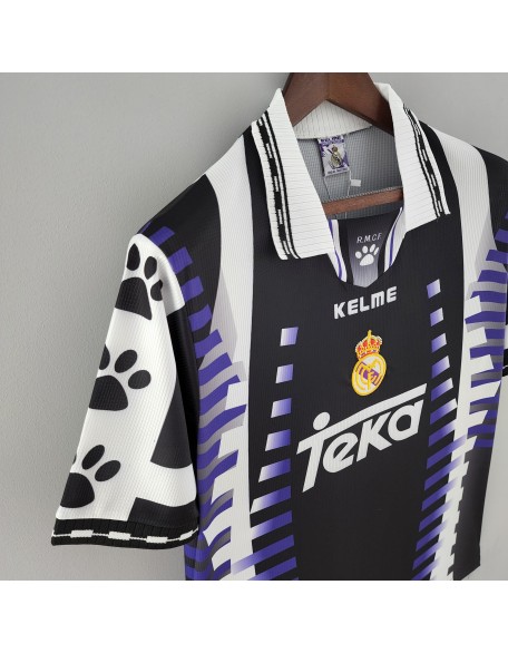 Maillot Real Madrid 97/98 Retro Maillot Real Madrid 97/98 Retro