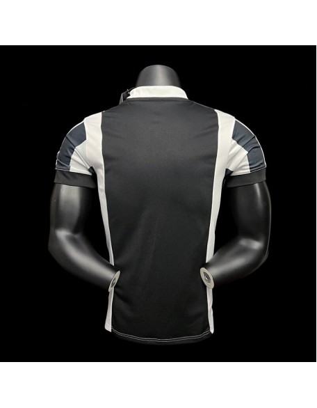 Retro Juventus 120th Anniversary Edition Retro Juventus 120th Anniversary Edition